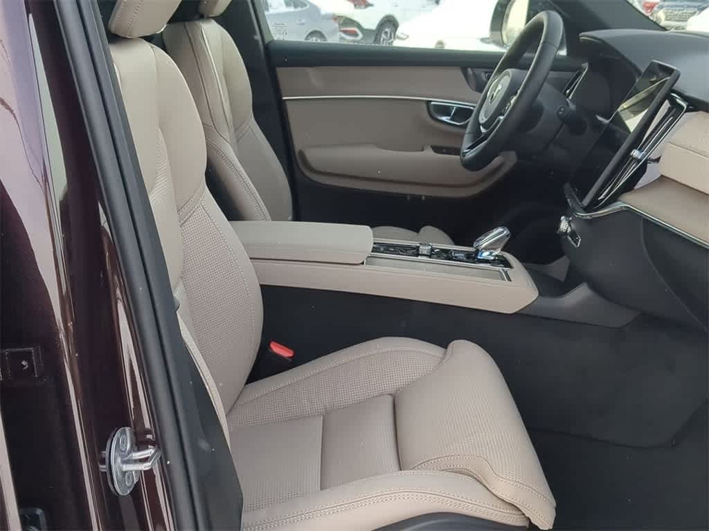 Thumbnail: 2026 Volvo XC90 - 13