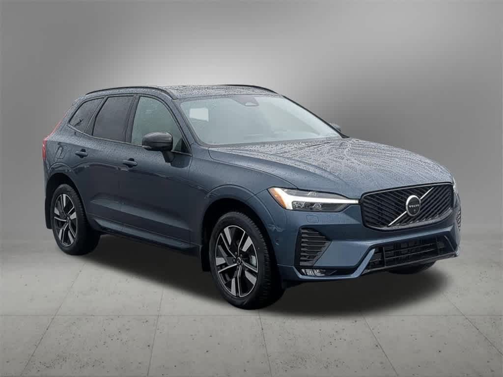 Thumbnail: 2026 Volvo XC60 - 8