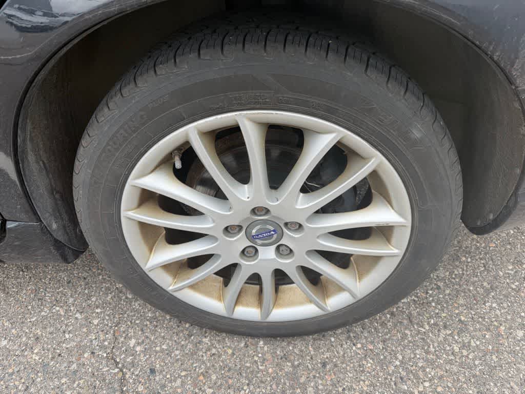 Thumbnail: 2011 Volvo S40 - 18