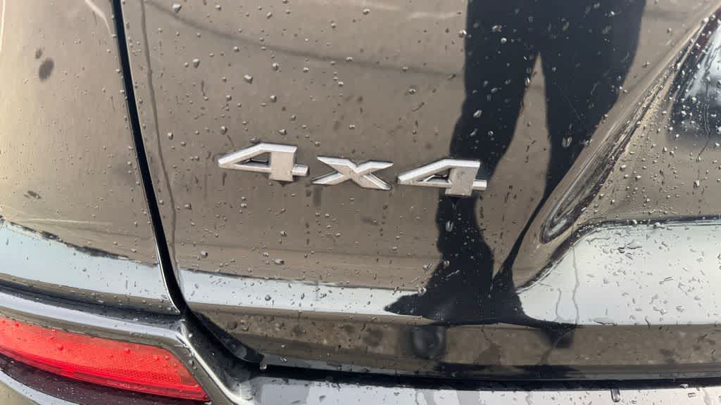 Thumbnail: 2019 Jeep Cherokee - 12