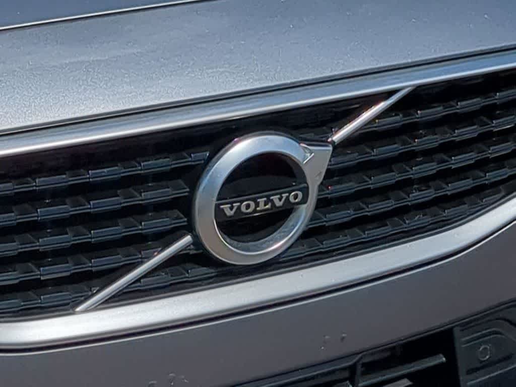 Thumbnail: 2019 Volvo S60 - 11