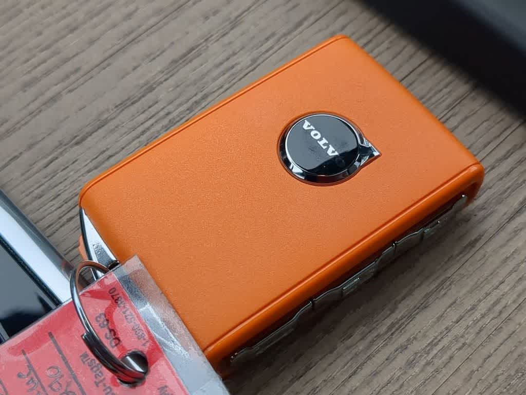 Thumbnail: 2026 Volvo XC60 - 31