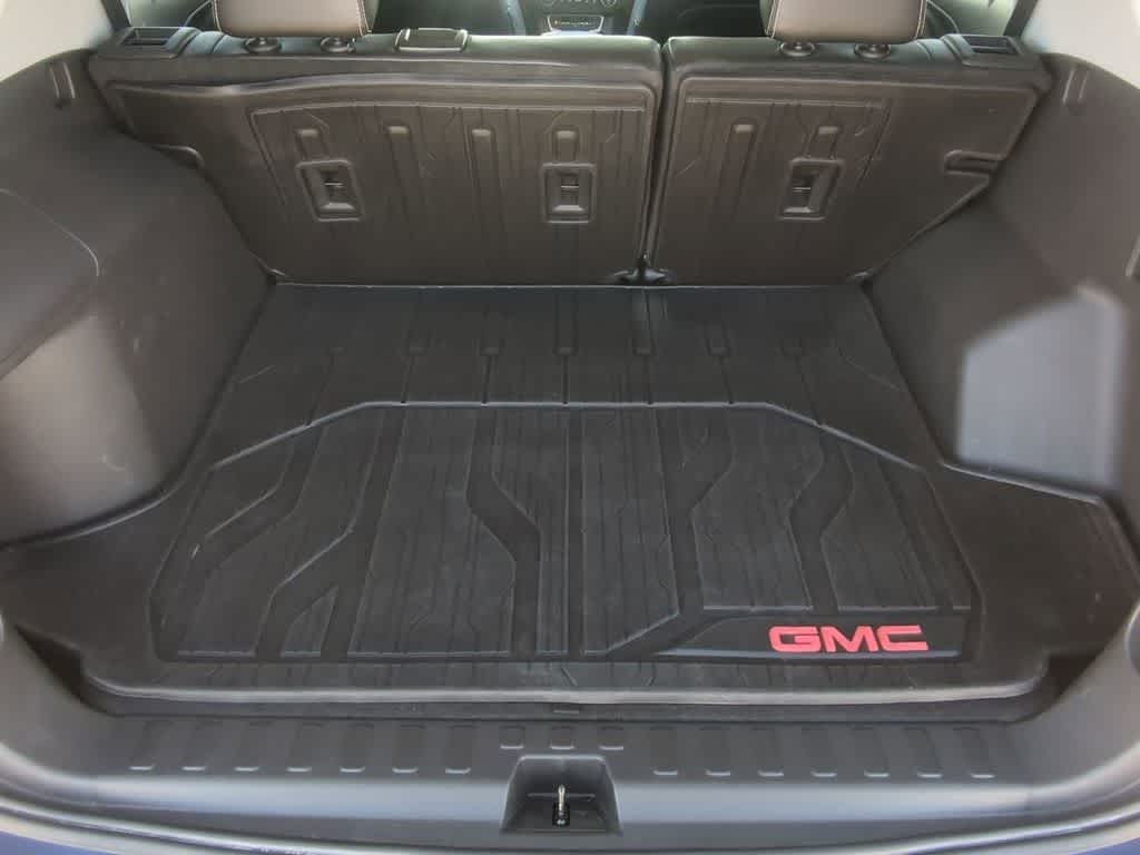 Thumbnail: 2022 GMC Terrain - 31