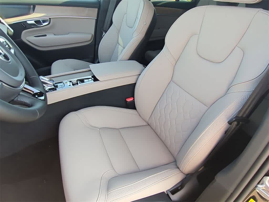 Thumbnail: 2026 Volvo XC90 - 14