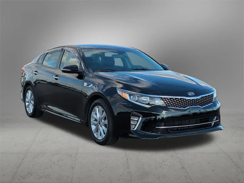 Thumbnail: 2018 Kia Optima - 8