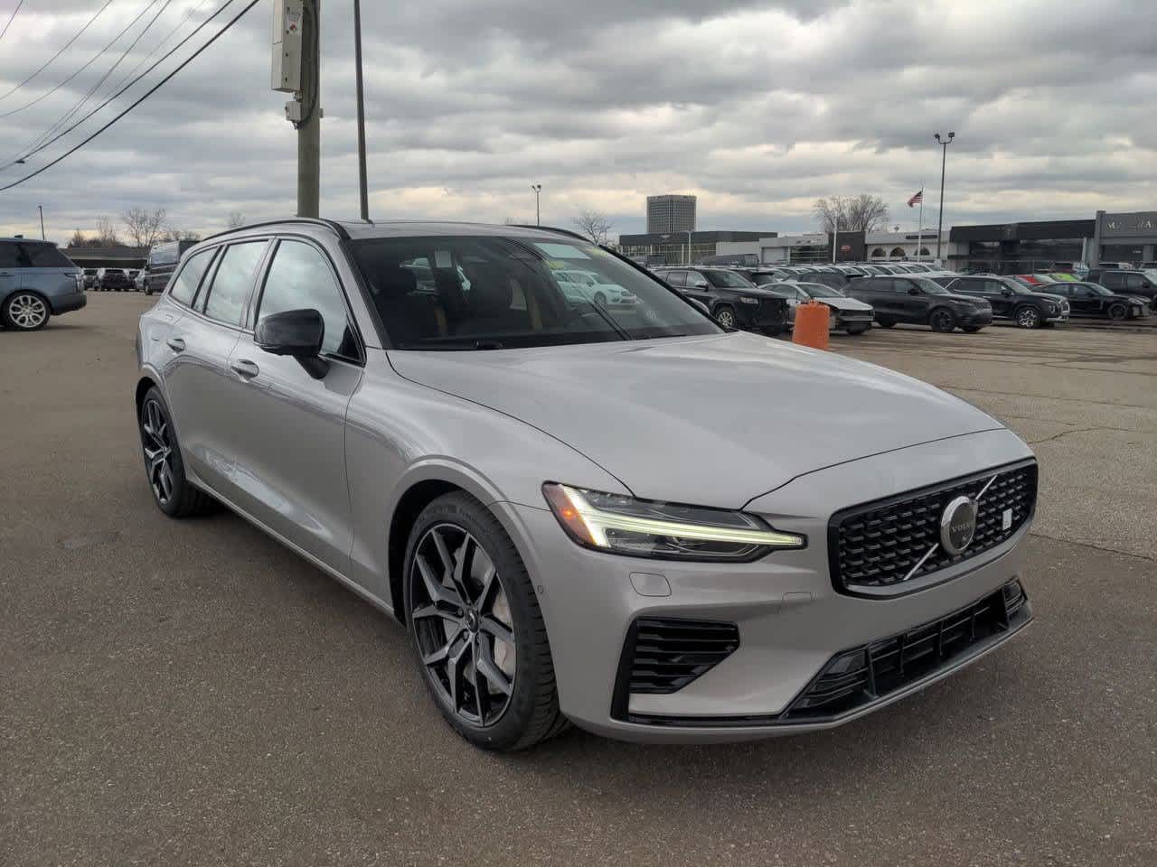 2024 Volvo V60 T8 Polestar 8