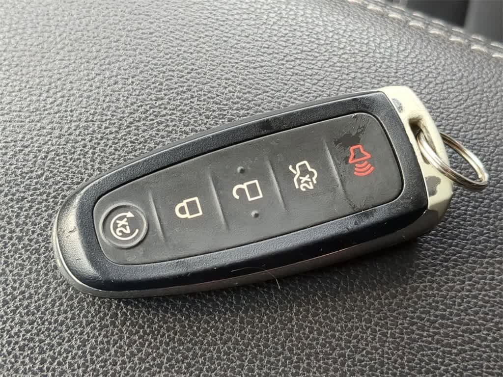 Thumbnail: 2018 Ford Escape - 33