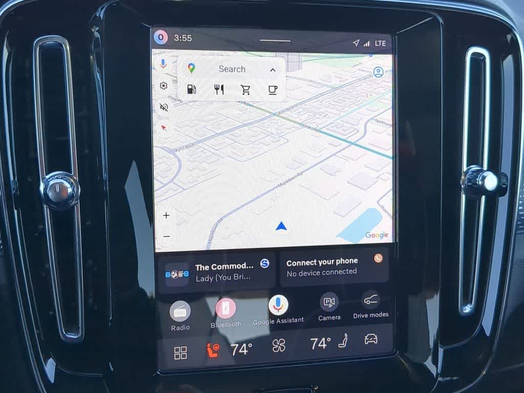 Thumbnail: 2026 Volvo XC40 - 27