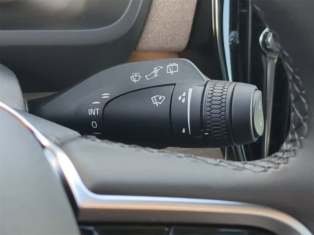 Thumbnail: 2026 Volvo XC90 - 26