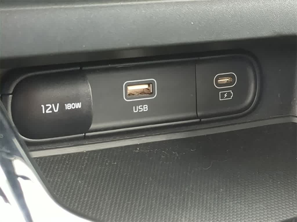 Thumbnail: 2024 Kia Soul - 29