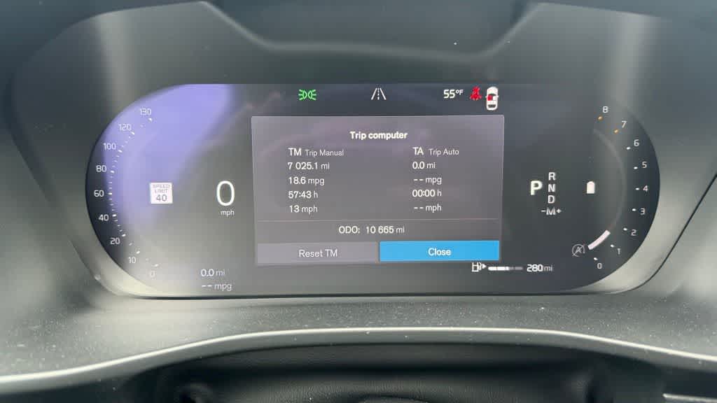 Thumbnail: 2023 Volvo XC40 - 20