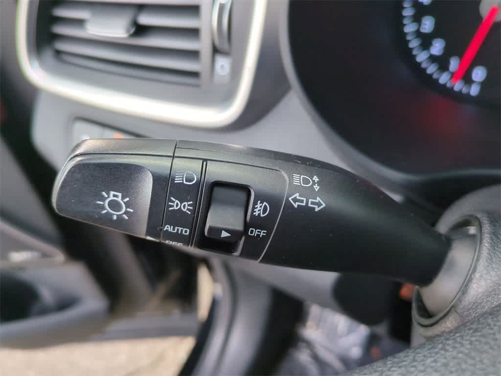 Thumbnail: 2017 Kia Sorento - 19