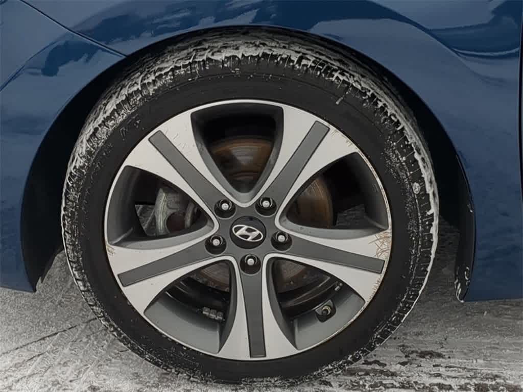 Thumbnail: 2016 Hyundai Elantra - 13