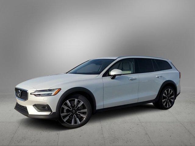 Used 2022 Volvo V60 Cross Country T5 AWD Wagon in Troy, MI