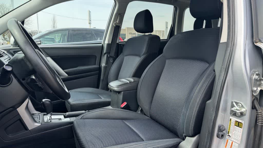 Thumbnail: 2015 Subaru Forester - 18