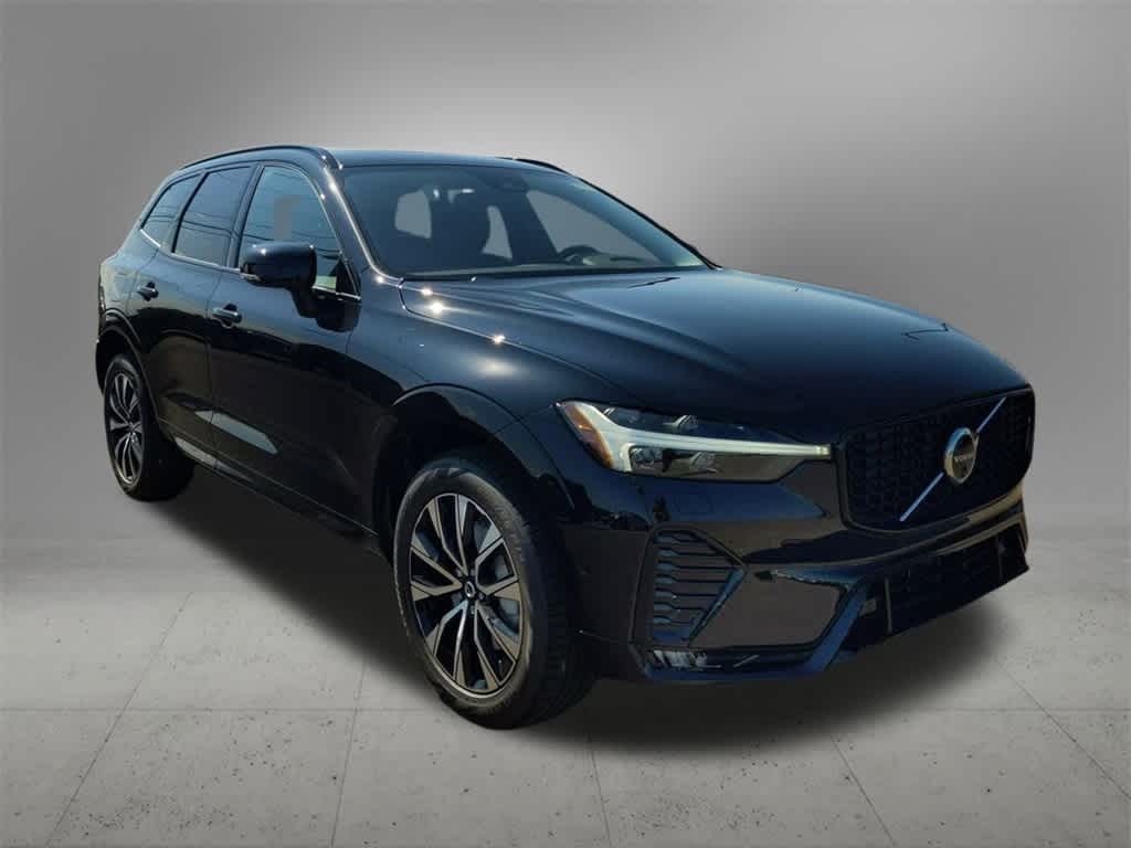 Thumbnail: 2025 Volvo XC60 - 8