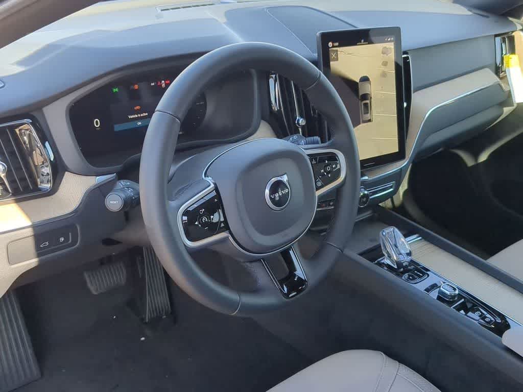 Thumbnail: 2026 Volvo XC60 - 2