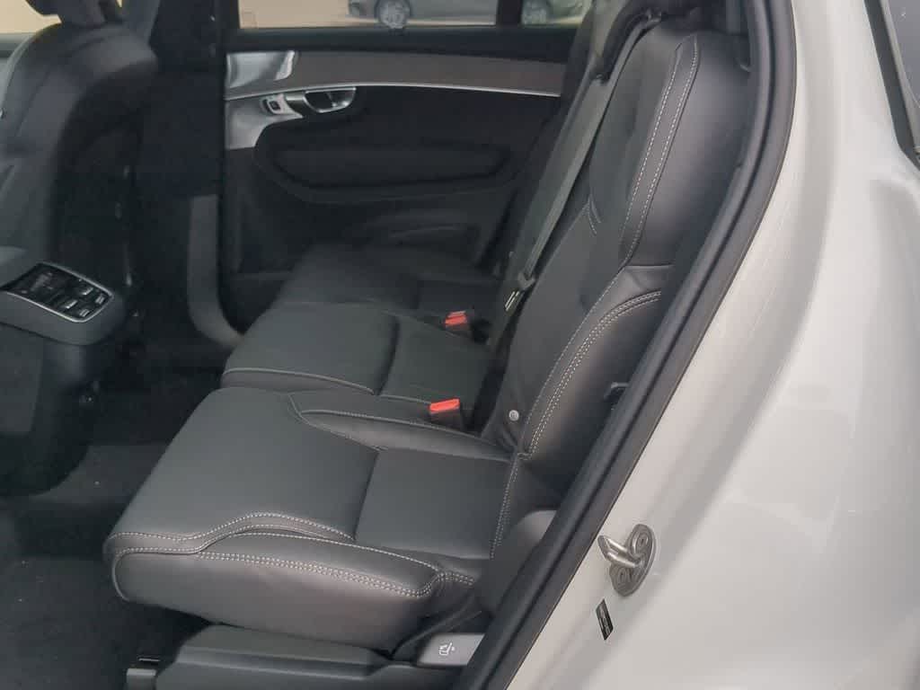 Thumbnail: 2026 Volvo XC90 - 18