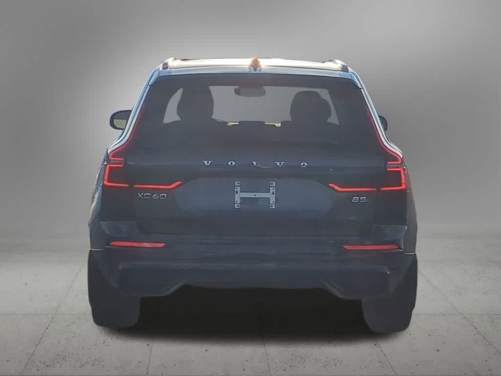 Thumbnail: 2026 Volvo XC60 - 5