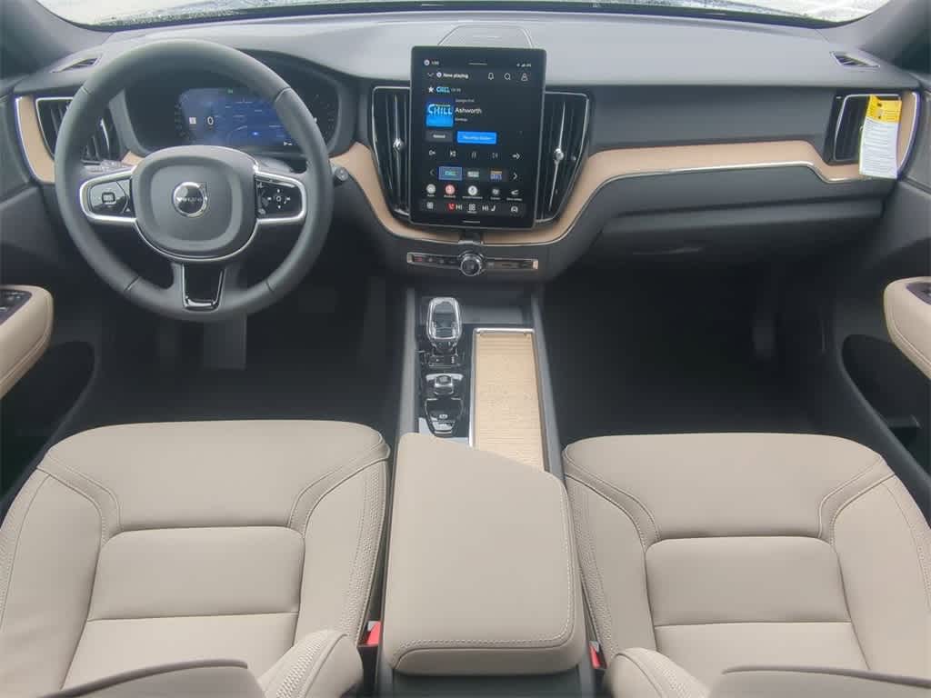 Thumbnail: 2026 Volvo XC60 - 14