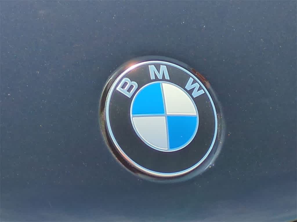 Thumbnail: 2021 BMW X6 - 11