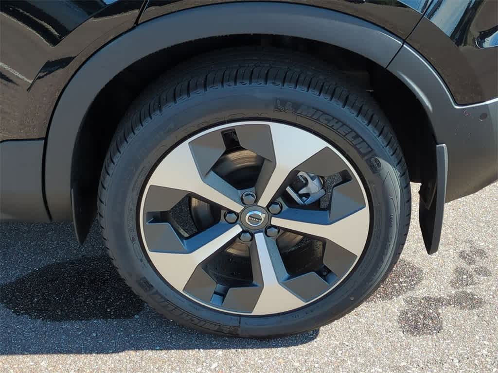 Thumbnail: 2026 Volvo XC40 - 13