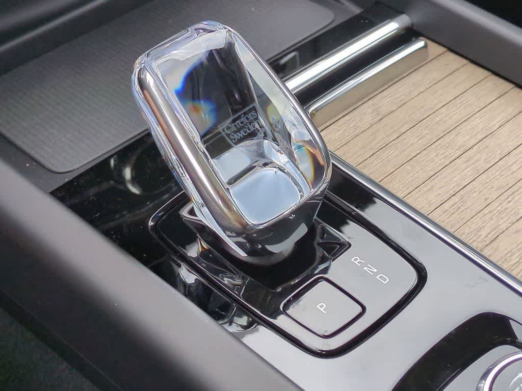 Thumbnail: 2026 Volvo XC60 - 31