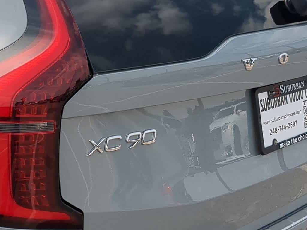 2026 Volvo XC90 Plus - Photo 12