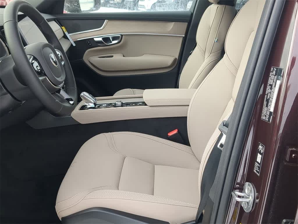 Thumbnail: 2026 Volvo XC90 - 15