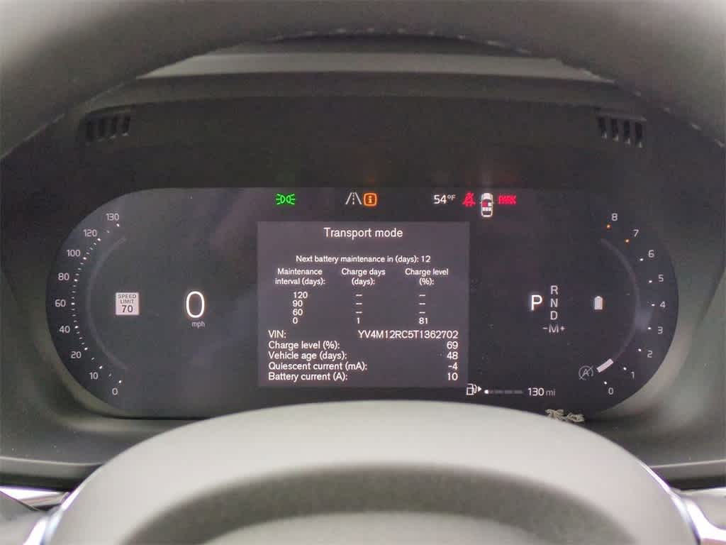 Thumbnail: 2026 Volvo XC60 - 33