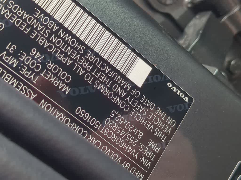 Thumbnail: 2026 Volvo XC60 - 33