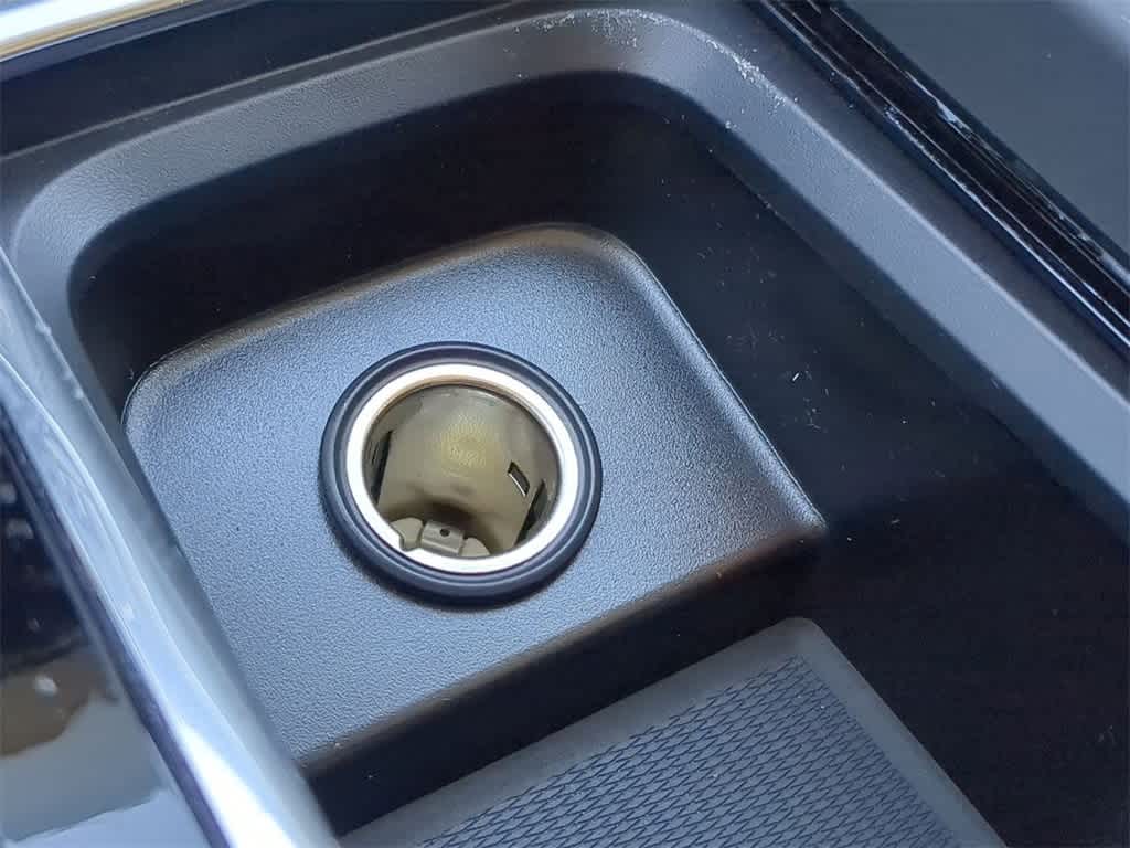 Thumbnail: 2026 Volvo XC60 - 29