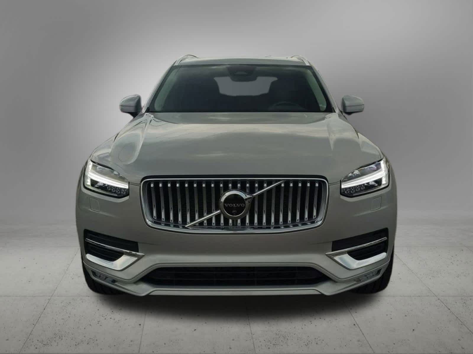 2024 Volvo XC90 B6 Plus 9