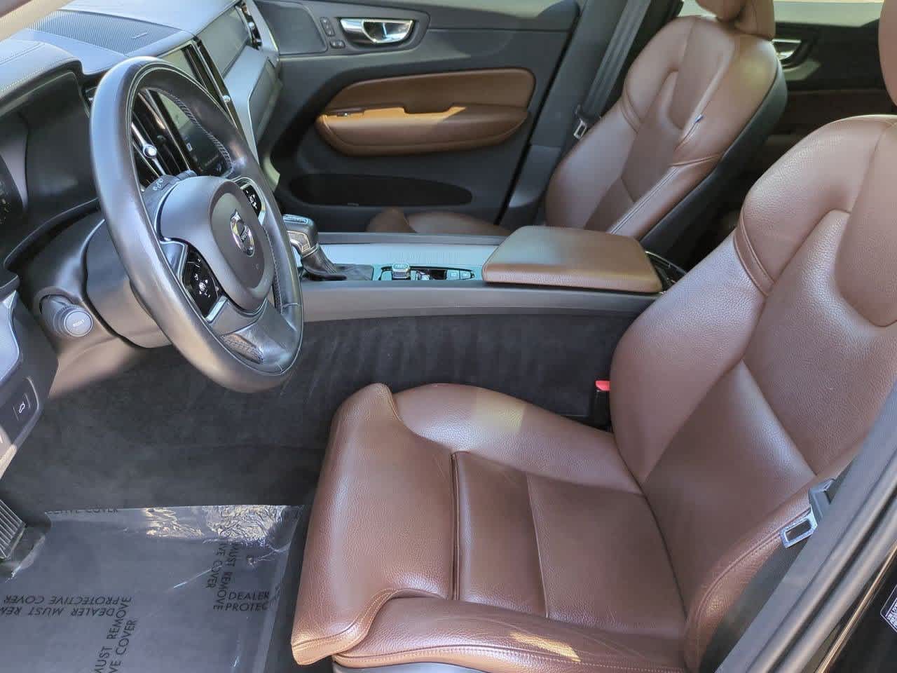 Thumbnail: 2019 Volvo XC60 - 15