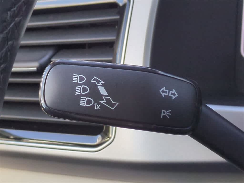 Thumbnail: 2019 Volkswagen Atlas - 28