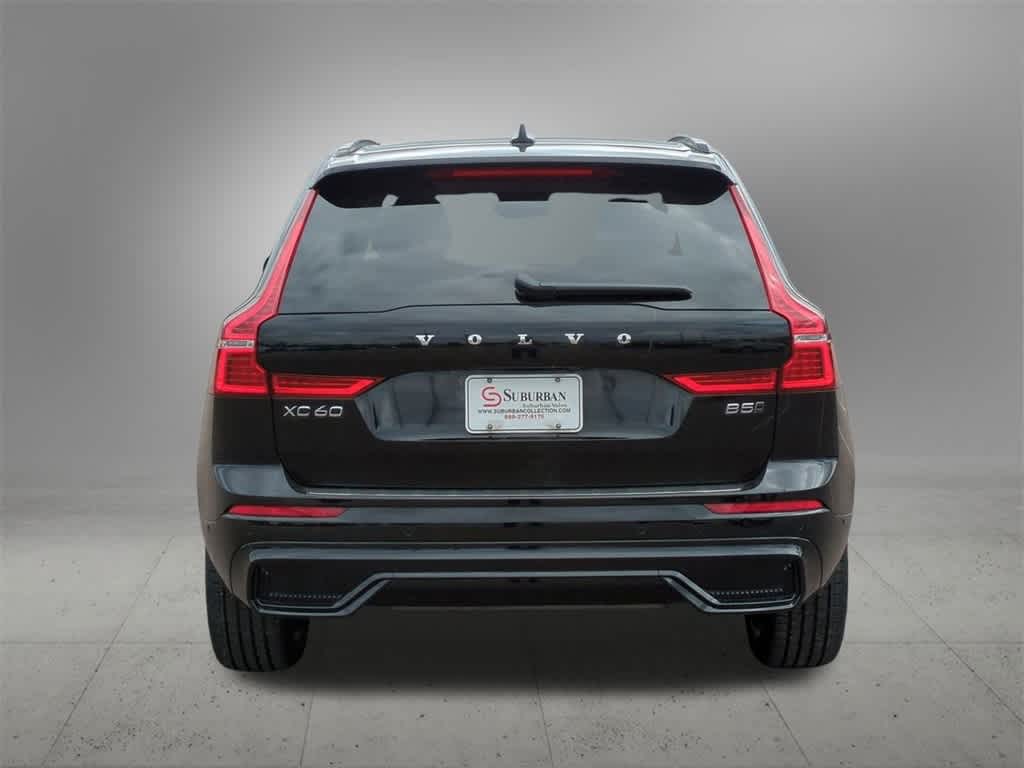 Thumbnail: 2025 Volvo XC60 - 5