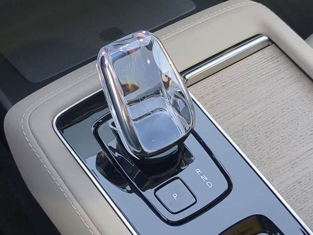 Thumbnail: 2026 Volvo XC90 - 29