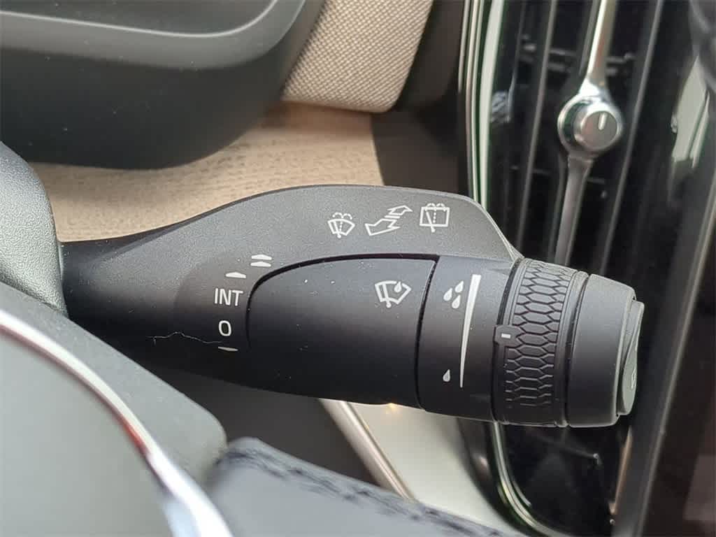 Thumbnail: 2026 Volvo XC90 - 24