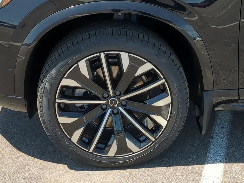 Thumbnail: 2026 Volvo XC90 - 13