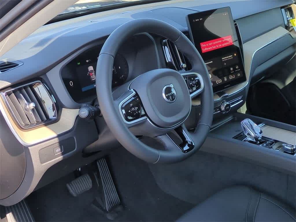 Used 2026 Volvo XC60 B5 Core SUV