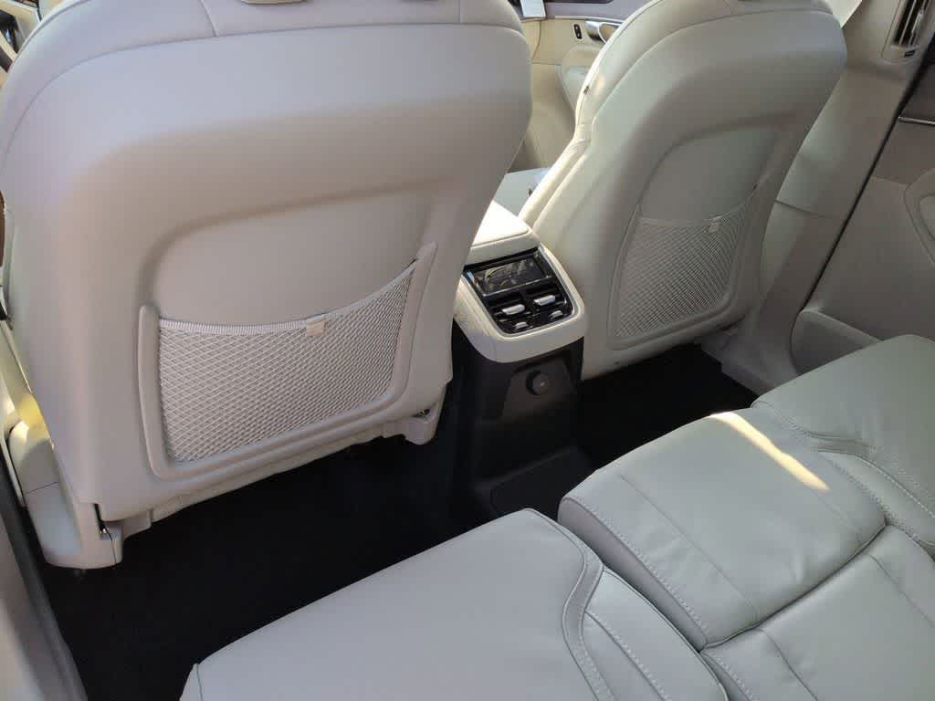 Thumbnail: 2026 Volvo XC90 - 18