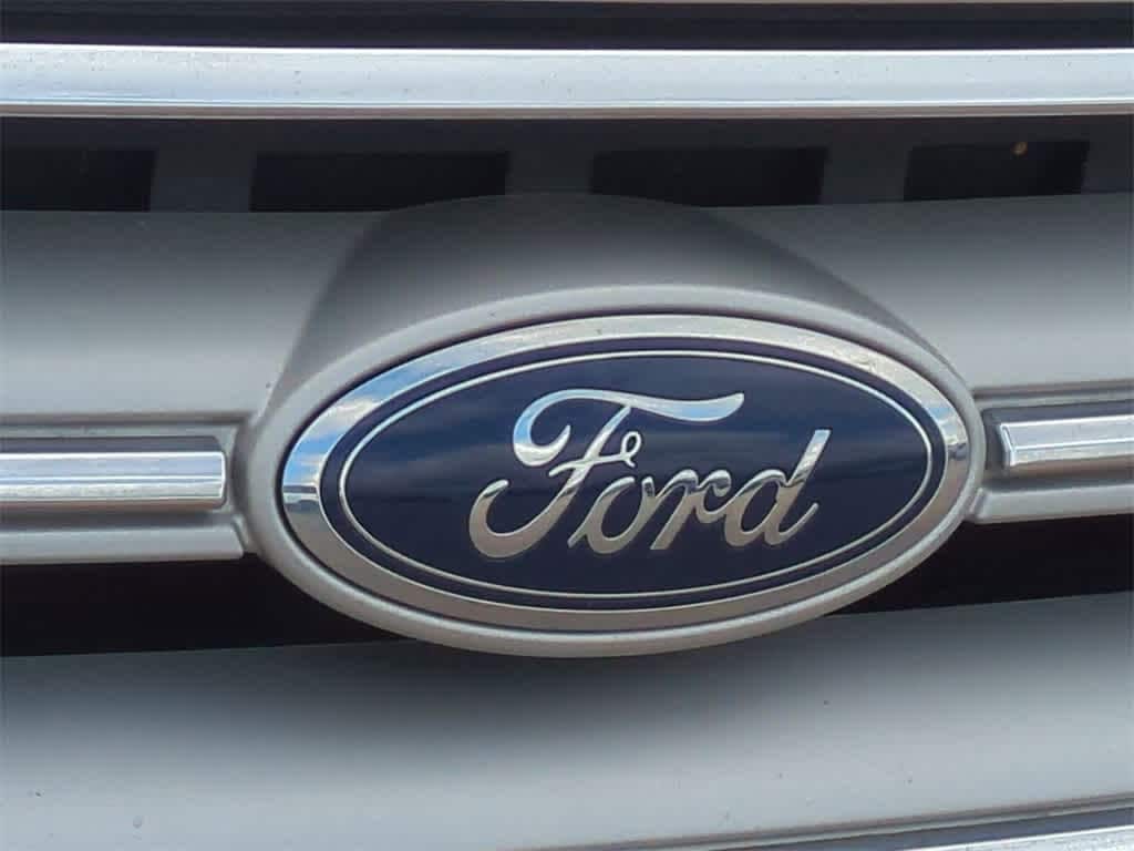 Thumbnail: 2017 Ford Escape - 11