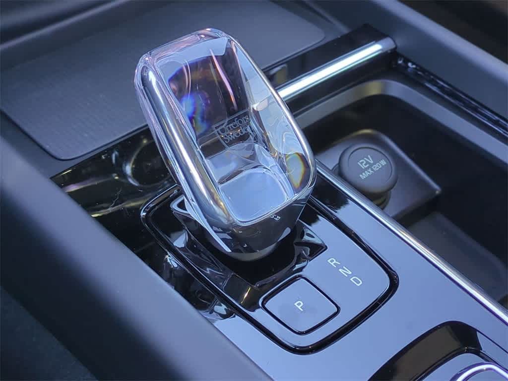 Thumbnail: 2026 Volvo XC60 - 31