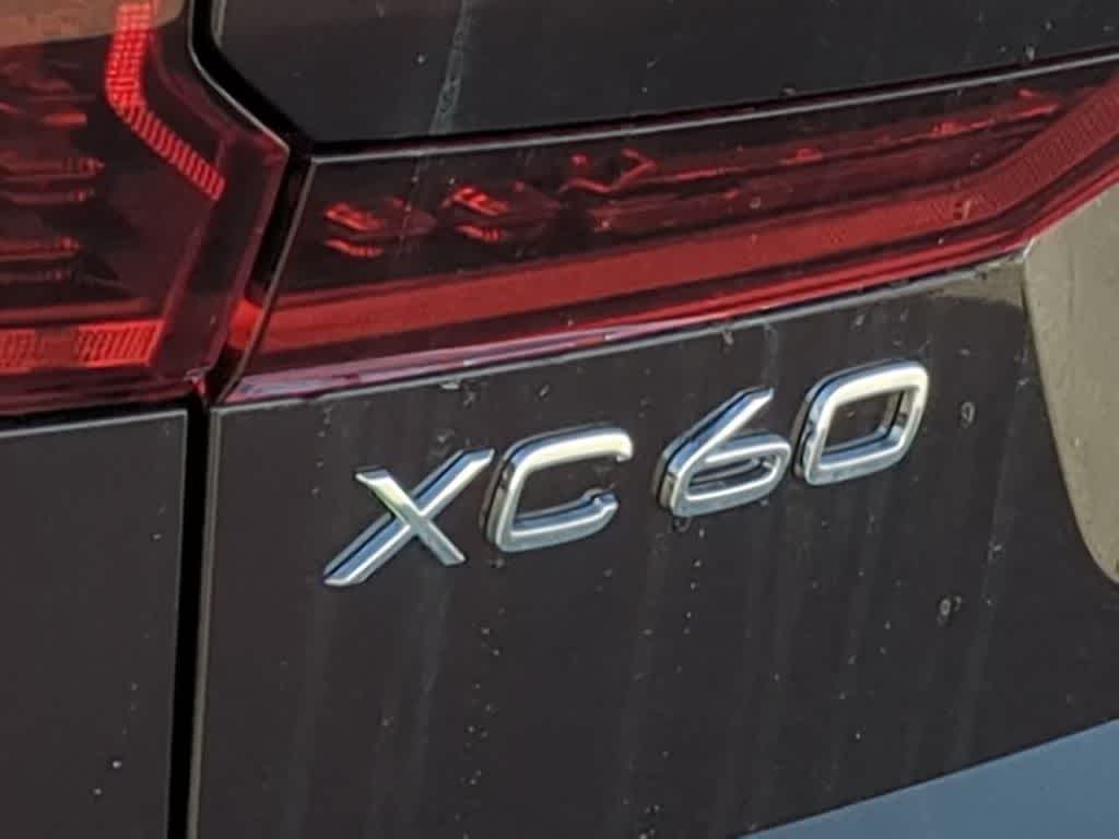 Thumbnail: 2026 Volvo XC60 - 12