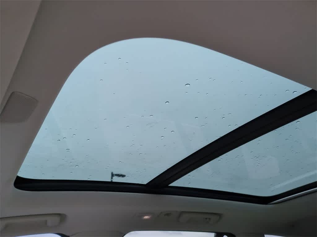 Thumbnail: 2023 Volvo XC90 - 18