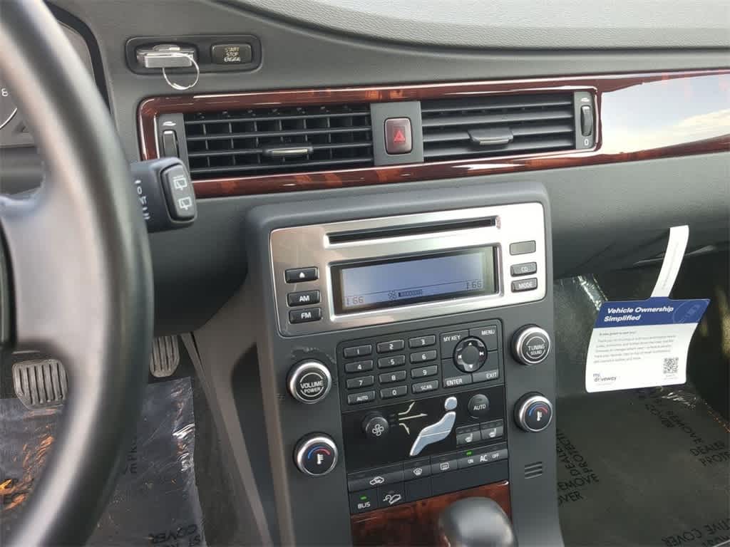 Thumbnail: 2008 Volvo XC70 - 26