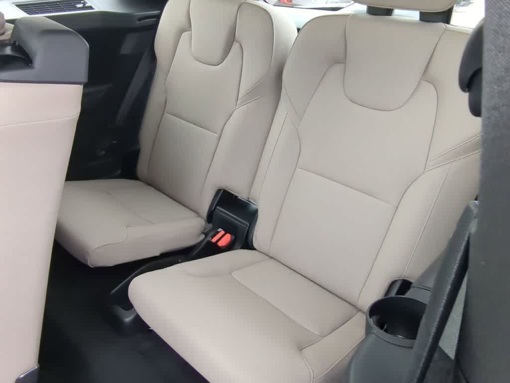 Thumbnail: 2026 Volvo XC90 - 22
