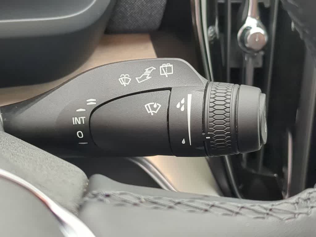 Thumbnail: 2026 Volvo XC90 - 24