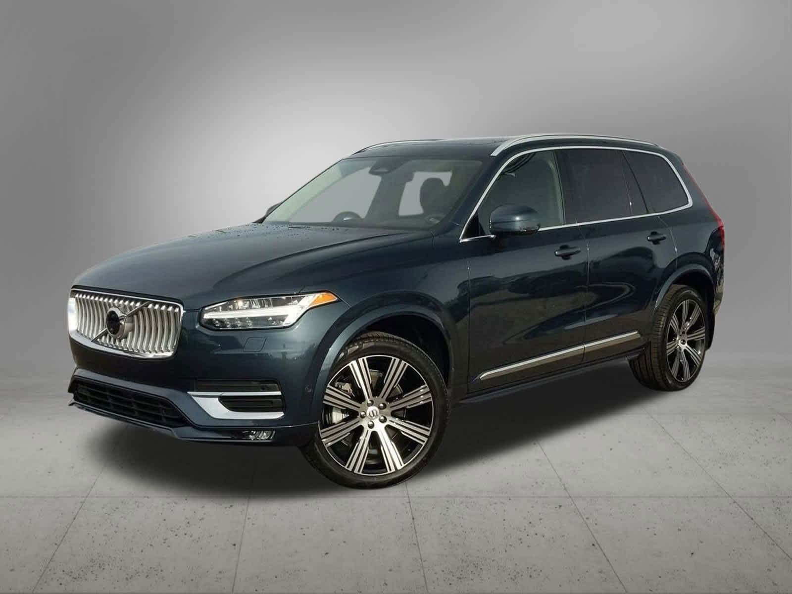 2025 Volvo XC90 B6 Plus -
                  Troy, MI