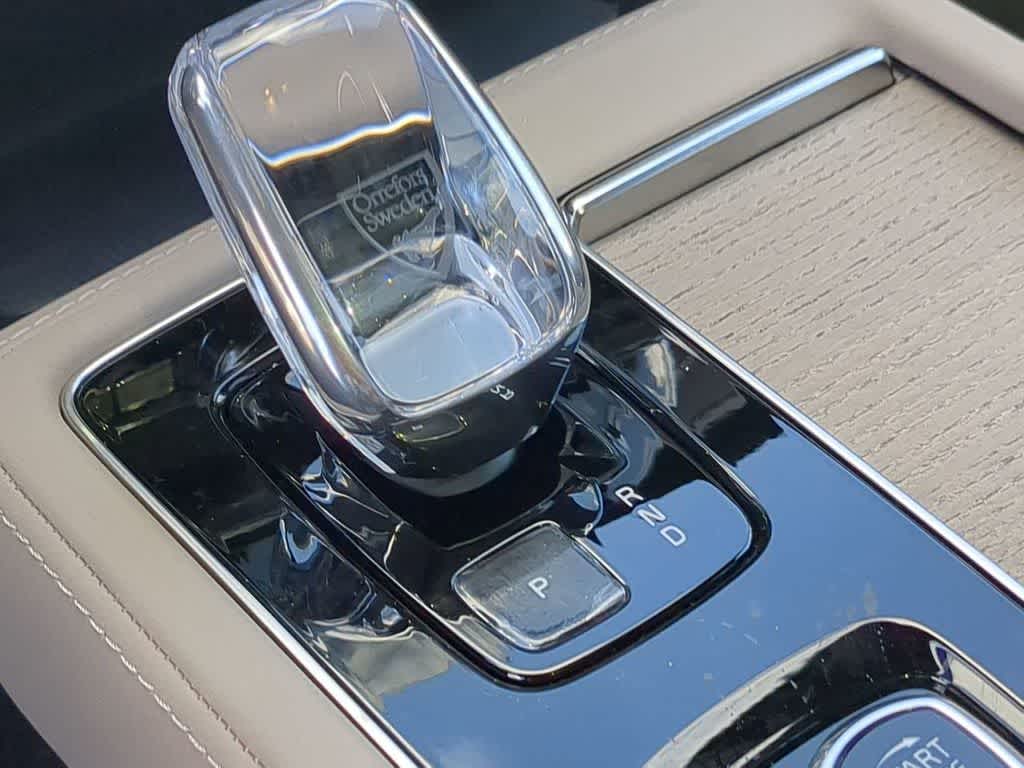 Thumbnail: 2026 Volvo XC90 - 30